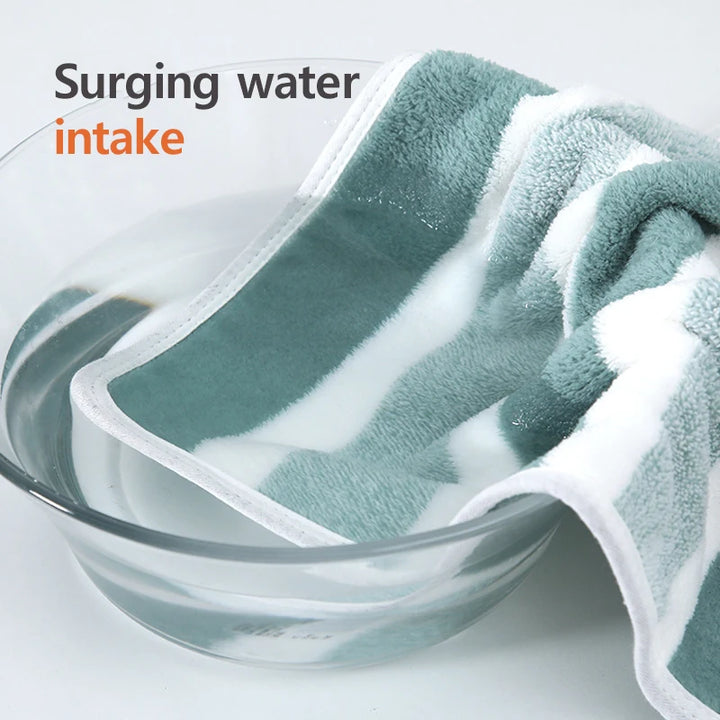 Thickened Absorbent Bath Towel